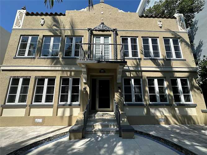 1018 Meridian Ave #7 Miami Beach, FL 33139