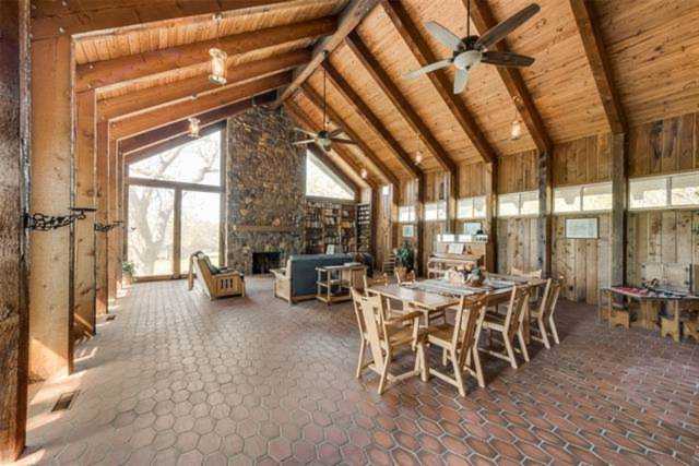2021 W Walker Street Denison, TX 75020