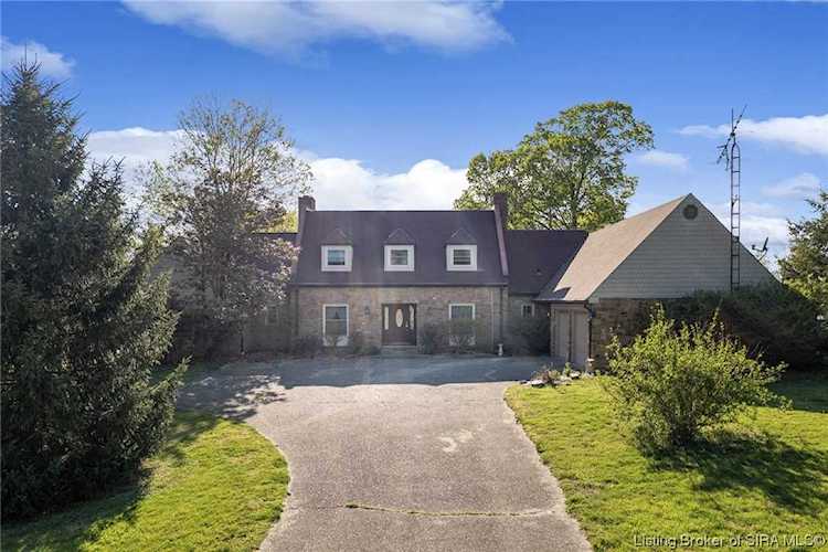 1872 S Cabot Cove Ln Lexington, IN 47138