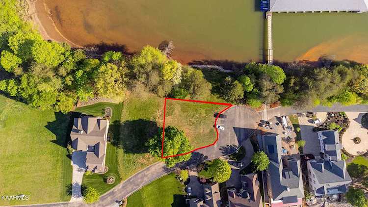 1681 Rarity Bay Pkwy Vonore, TN 37885