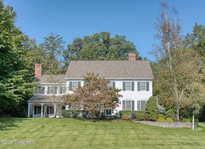 91 Western Ave Delmar, NY 12054