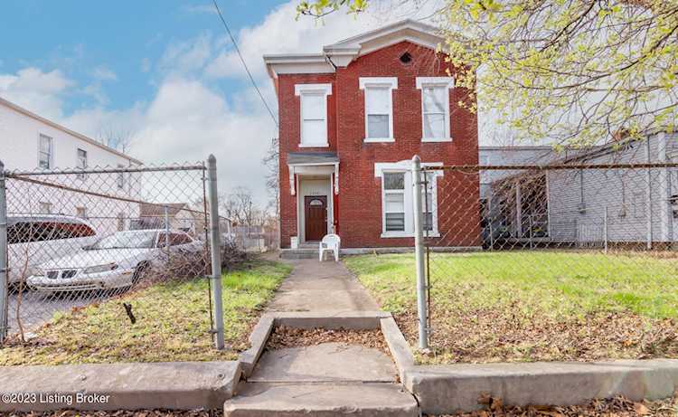 2408 W Chestnut, Louisville, KY 40211 - $145,000 Photo 1
