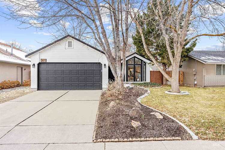 Build Idaho- Prepare to be Moved! Idaho's Ultimate Home Search Photo 1