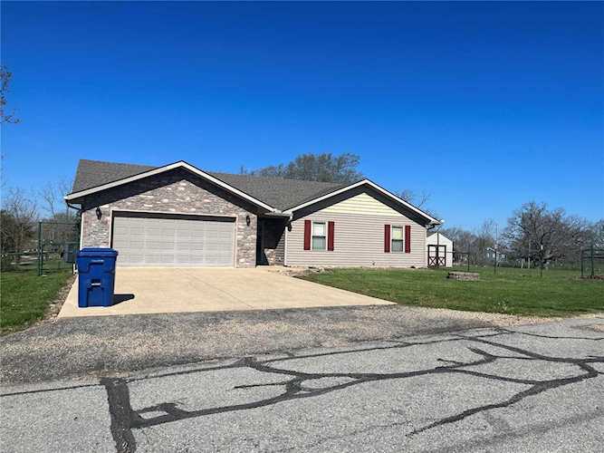 203 N Martin Street Salem, MO 65560