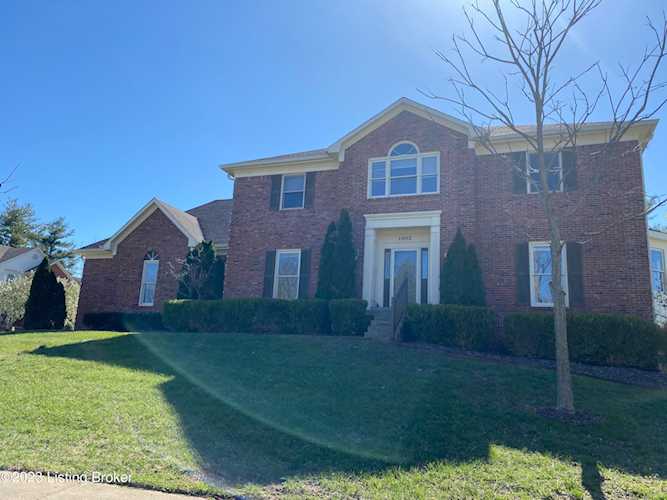 1002 Windsong Way Louisville, KY 40207