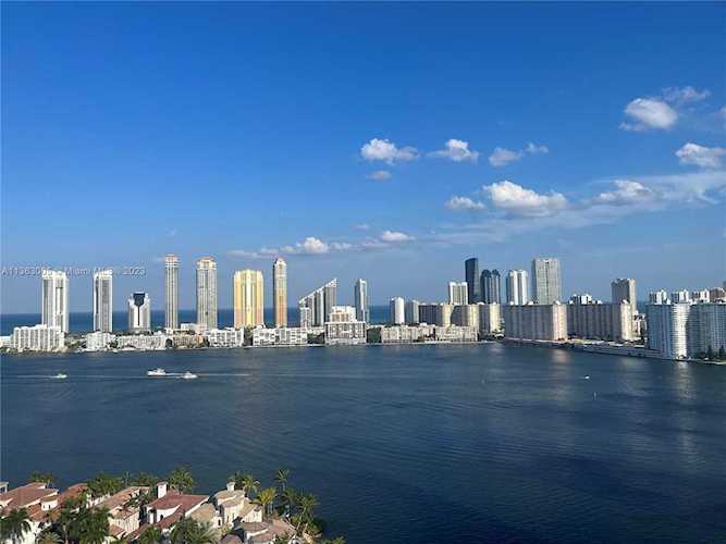 6000 Island Blvd #2406 Aventura, FL 33160