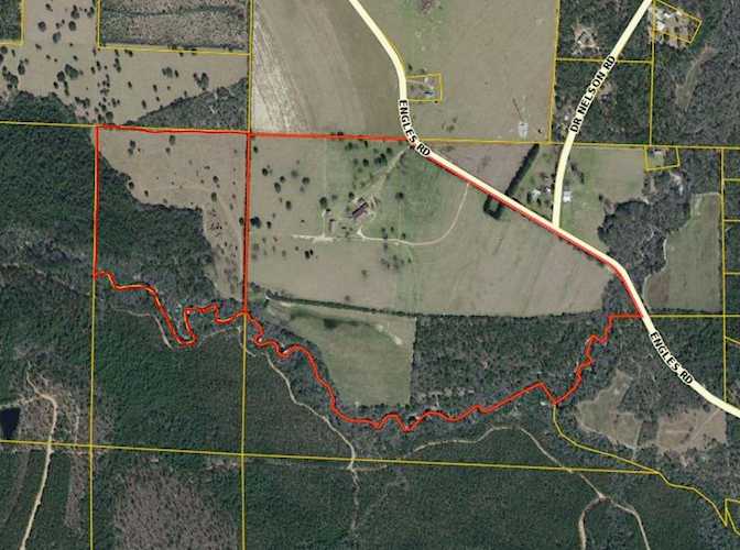 805 Engles Rd Defuniak Springs, FL 32433