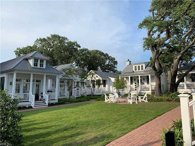 9505 23rd Bay St Norfolk, VA 23518