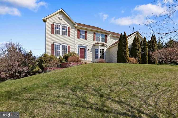 117 Hemlock Dr Charles Town, WV 25414 | MLS WVJF2006666 Photo 1