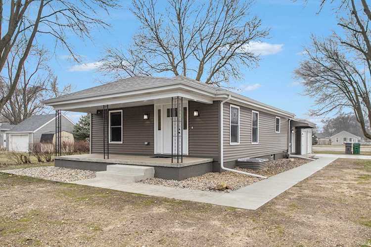 117 N Erie Street Osceola, IN 46561