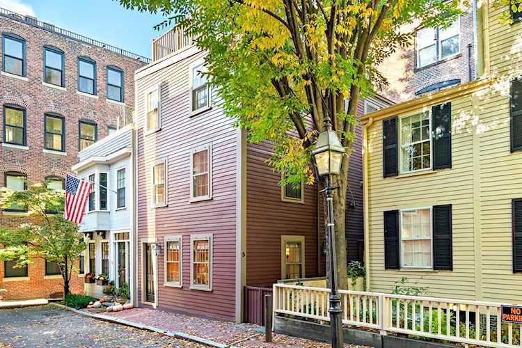 5 Smith Court Boston, MA 02114
