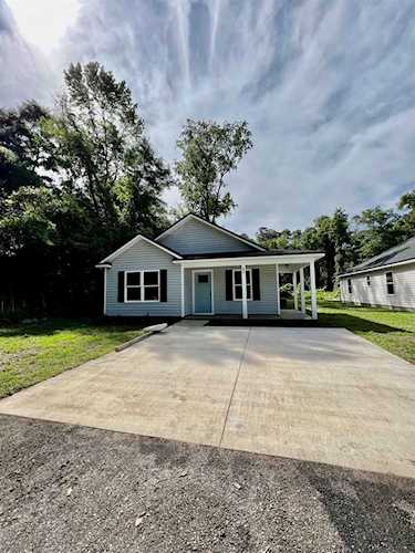 67 Winnebago St Crawfordville, FL 32327