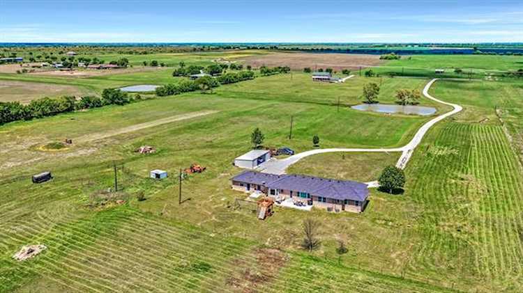 626 Stiff Chapel Road Gunter, TX 75058