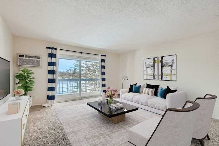 3200 Virginia Avenue S #304 Saint Louis Park, MN 55426