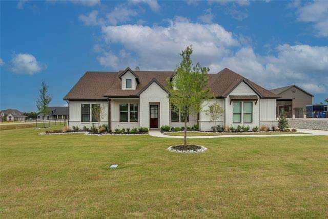 196 Ohanlon Drive Van Alstyne, TX 75495