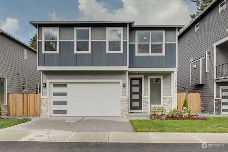 16541 8th Ave NE #A Shoreline, WA 98155