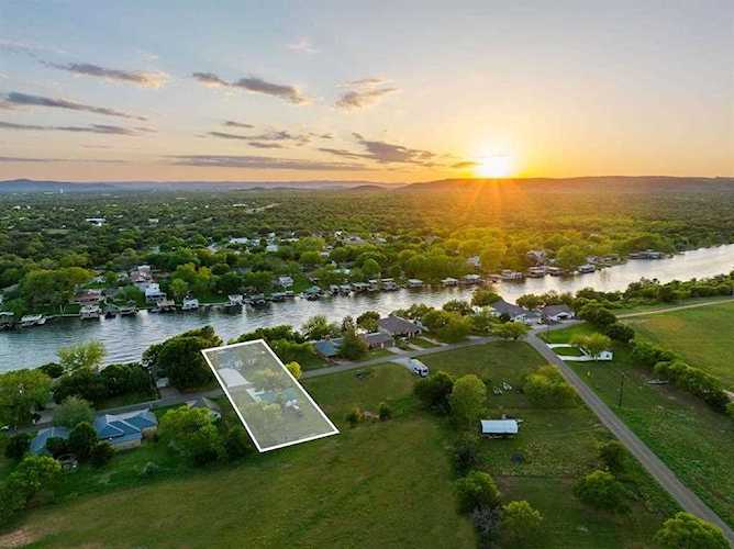 1618 County Road 134 Burnet, TX 78611