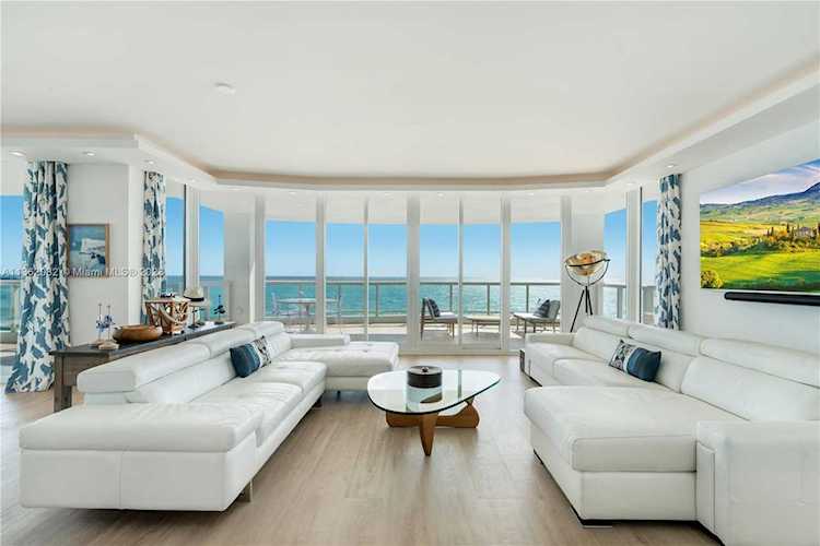 4201 Collins Ave #803 Miami Beach, FL 33140
