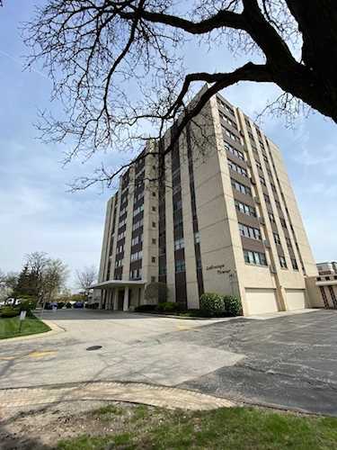 141 N La Grange Rd #504 La Grange, IL 60525