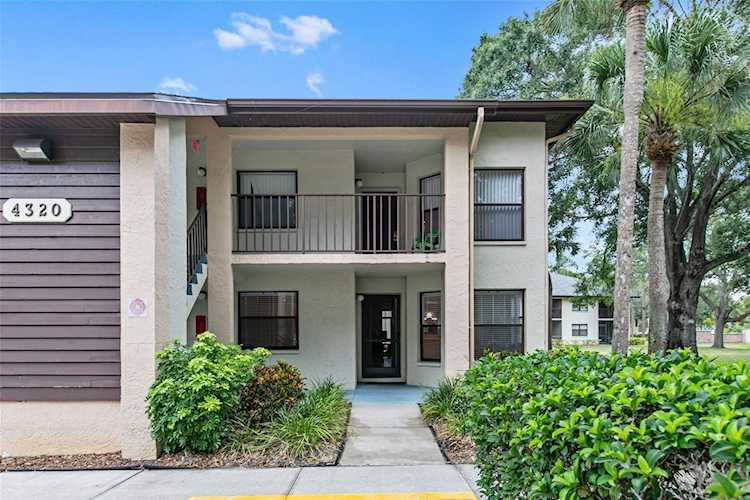 4320 47th Avenue W #104 Bradenton, FL 34210