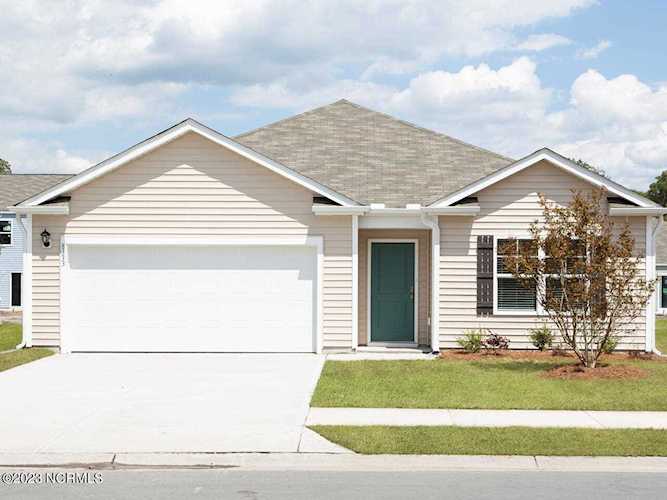 8333 E Highcroft Drive Leland, NC 28451
