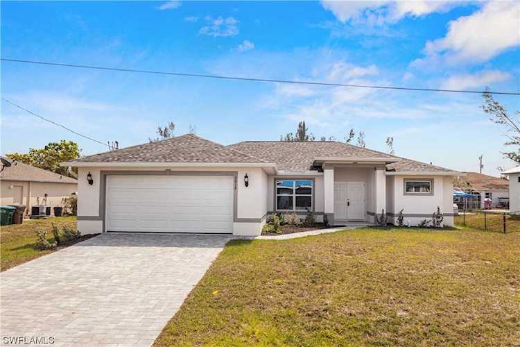 1604 NW 7th Ave Cape Coral, FL 33993 | MLS 223030322 Photo 1