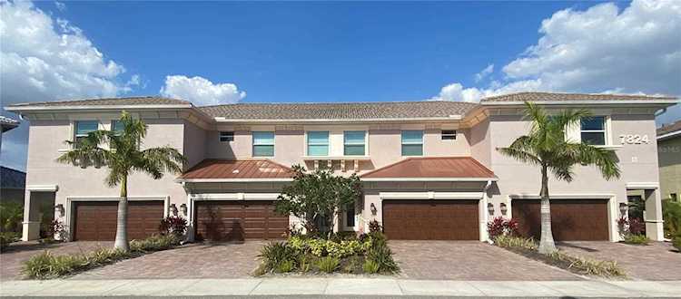 7804 Hidden Creek LOOP #101 Lakewood Ranch, FL 34202