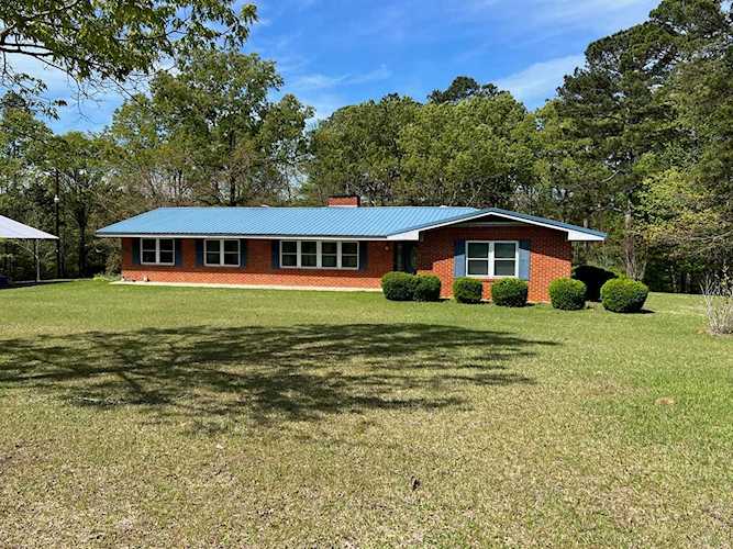 1911 Old Cumberland Rd Maben, MS 39750