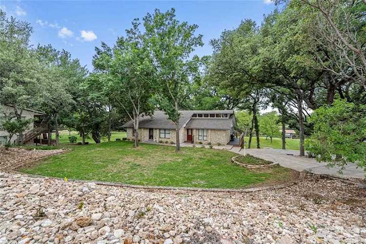 600 Pecan Creek DR Horseshoe Bay, TX 78657