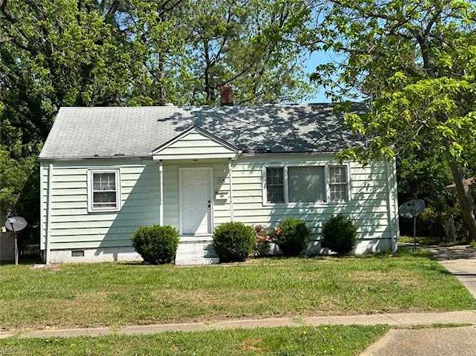 324 Woodview Ave Norfolk, VA 23505
