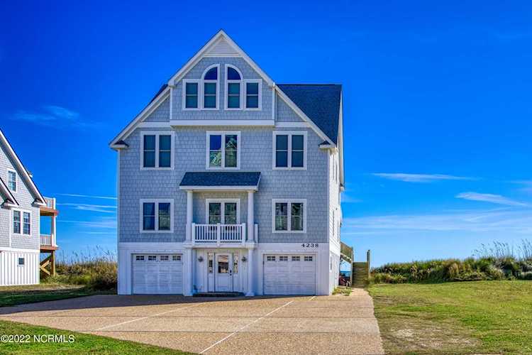 4238 Island Drive North Topsail Beach, NC 28460