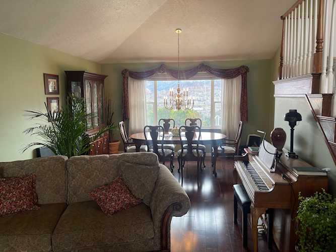 687 S Ridge RD Cedar City, UT 84720