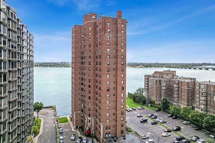 8162 E Jefferson Ave #5B Detroit, MI 48214