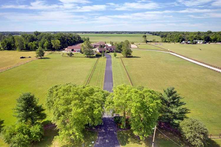 7829 E 100 N Whitestown, IN 46075