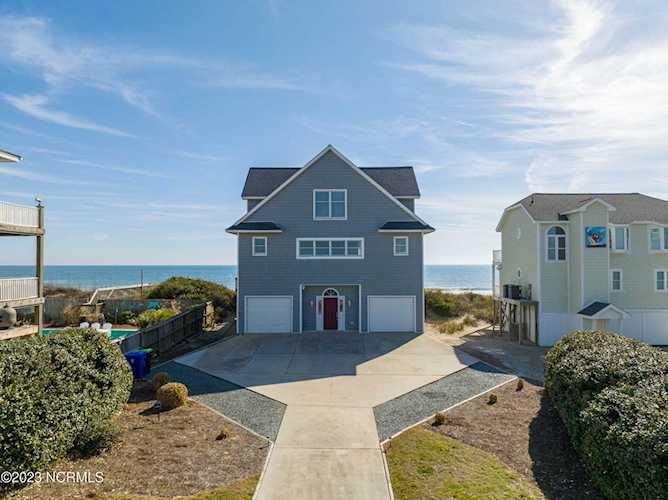 3854 Island Drive North Topsail Beach, NC 28460 | MLS 100368692 Photo 1
