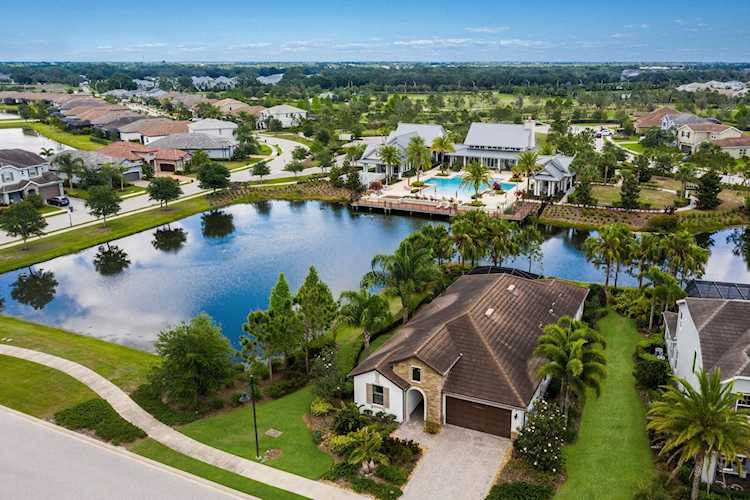 12026 Perennial PLACE Lakewood Ranch, FL 34211