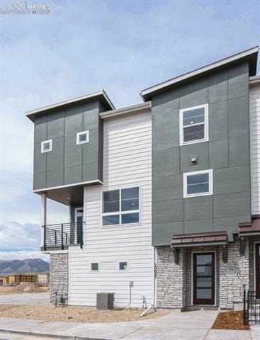 837 Beckton Heights Colorado Springs, CO 80907