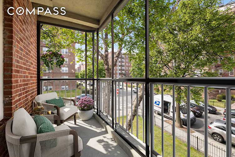 113-14 72nd Rd #2-L Forest Hills, NY 11375