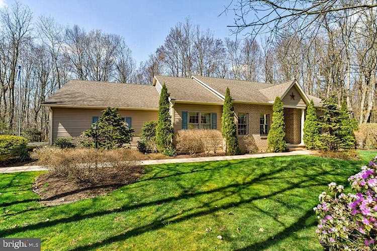 286 Two Mile Rd Howard, PA 16841 | home for sale | KBB Photo 1