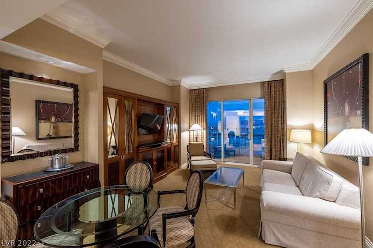 125 E Harmon Ave #2902 Las Vegas, NV 89109