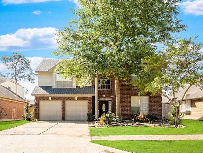 7042 River Garden Dr Houston, TX 77095