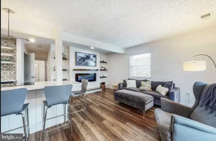 Kristy Greg - 13 43rd St #4 Ocean City MD Photo 1