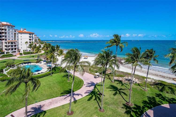 7953 Fisher Island Dr #7953 Miami Beach, FL 33109