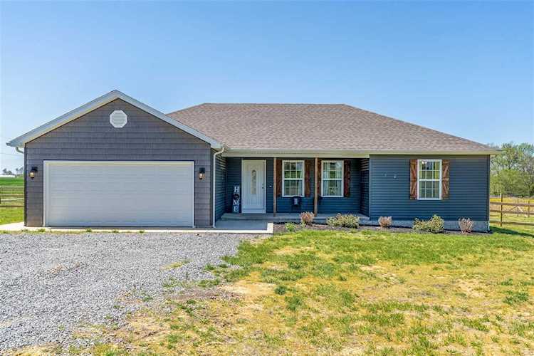 5607 Greenville Road Elkton, KY 42220 | MLS RA20231711 Photo 1