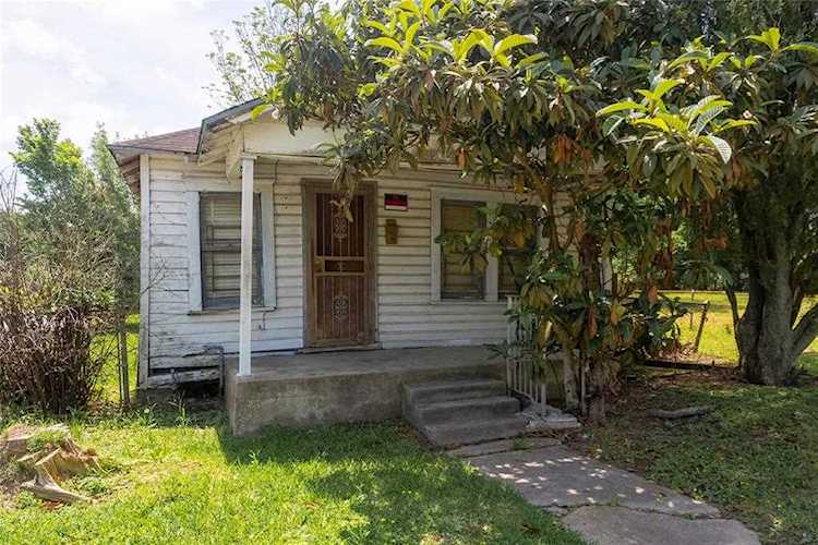 3218 Roland St Houston, TX 77026