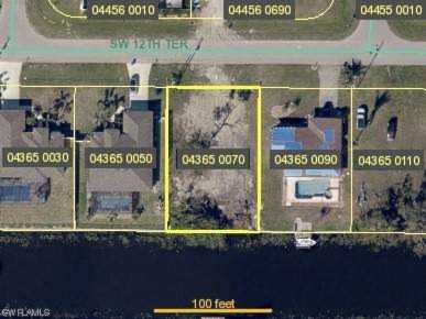 906 SW 12th Terrace Cape Coral, FL 33991 | MLS 223031499 Photo 1