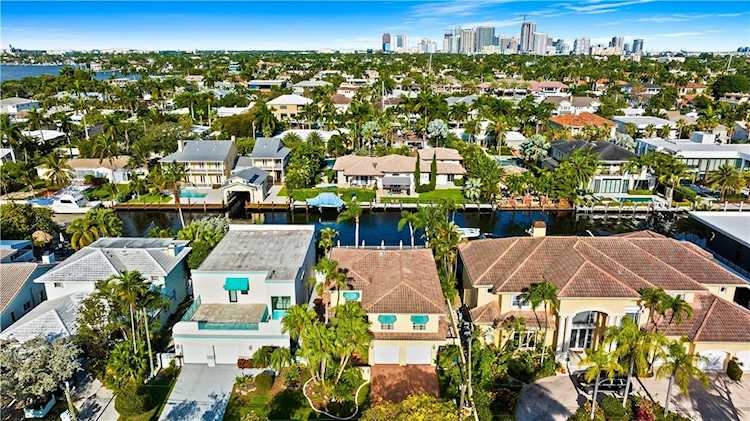 629 SE 25th Ave Fort Lauderdale, FL 33301