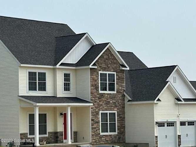 L03 Sterling Ridge Rd Loudonville, NY 12110