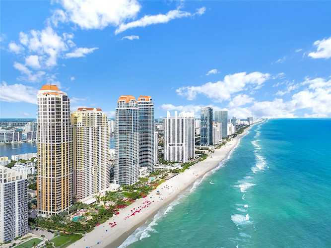 17749 Collins Ave #PH43 Sunny Isles Beach, FL 33160