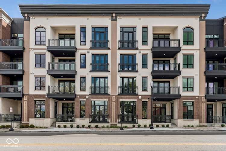41 N Rangeline Rd #2 Carmel, IN 46032